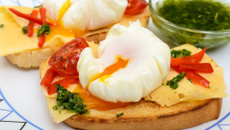 Pommes de terre farcies aux œufs mollets