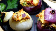 Oignons farcis à l'italienne