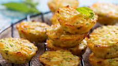 Petits flans aux courgettes,épinards et fromage