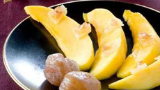 Salade de mangues aux marrons glacés
