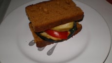 Mille-feuilles de légumes du jardin