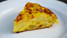Tortilla aux patates et oignons