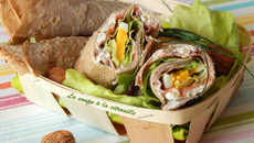 Wraps de sarrasin fromage aux noix et jambon de Parme