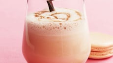 Smoothie macarons, cacao et chicorée