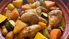 Tajine de poulet à la mangue et au potiron