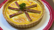 Tarte fine de rouget barbet, beurre de cidre