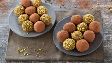 Truffes au chocolat, châtaignes et orange