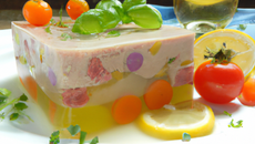Terrine de lotte fraicheur gelée