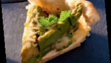 Tarte d'asperges vertes Géant vert,baies roses
