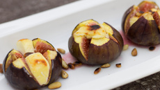 Figues rôties au Saint Marcellin