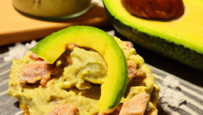 Rillettes de thon et avocat façon guacamole