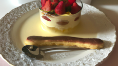 Tiramisu léger aux fraises et filet de citron
