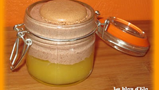 Mousse de macarons sur son lit de compote de pommes
