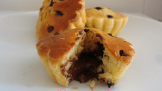 Mandises ou Muffins aux pépites de chocolat fourrés au Nutella