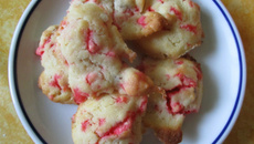 Cookies de Lyon aux pralines roses croquantes