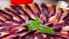 Clafoutis aux prunes facile