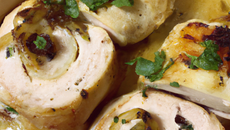 Poulet roulé à l'ail