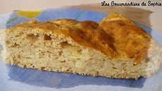 Moelleux au yaourt et pommes râpées sans beurre