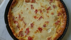 Quiche sans pâte à la saucisse