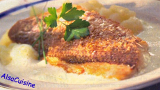 Filets de dorade aux épices douces et écrasée de pommes de terre