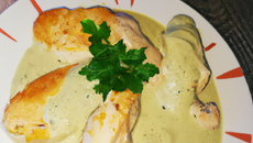 Filets de poulet Saint-Germain à la crème verte