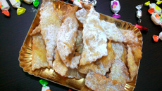 Les chiacchiere-beignets italiens