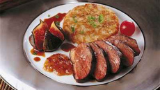 Magret de canard rôti au chutney de melon