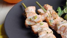 Brochettes de saumon à la citronnelle