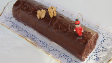 Bûche de Noël aux noix