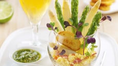 Asperges à la coque
