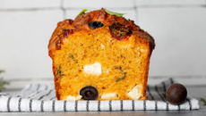 Cake salé feta olives