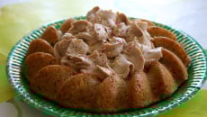 Gâteau noisettes, crème praliné