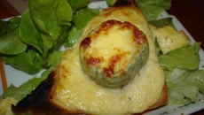 Tartines de chèvre chaud