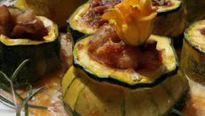 Courgette dorée farcie au saint agur