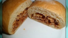 Bun's à la bolognaise