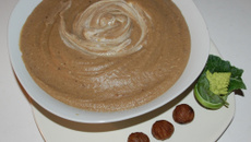 Velouté de patate douce et chou Romanecso aux châtaignes