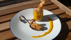 Croustillants de langoustines et sa purée de carottes au curry