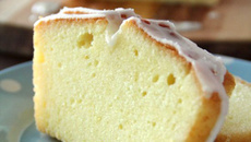 Lemon pound cake