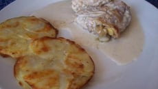 Poulet au roquefort rosaces de pommes de terre