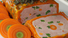 Terrine de carottes au jambon