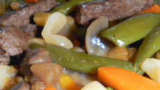 Bœuf sauté aux légumes