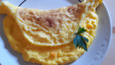 Omelette  toute simple au Gruyère