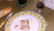 Terrine de perdreaux aux pistaches