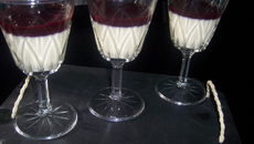 Panna cotta à la crème de cerise