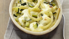 Gratin de macaroni et courgettes au fromage Carré Frais