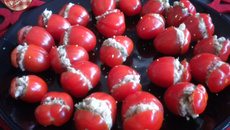 Tomates cocktails farcies au thon