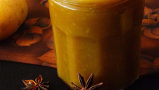 Confiture de pommes de terre à la vanille, cannelle et badiane