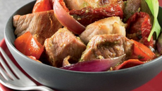 Rouelle de porc au pistou et tomates séchées