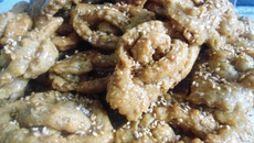 Griouches aux amandes et sésame