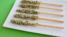 Mikados aux olives vertes